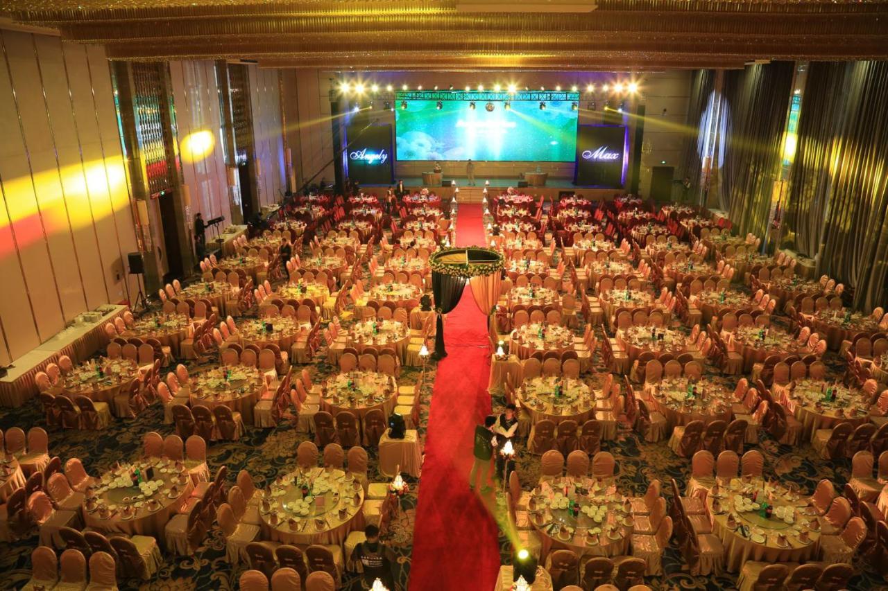 Guangzhou ChangFeng Gloria Plaza Hotel Esterno foto
