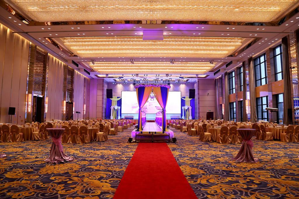 Guangzhou ChangFeng Gloria Plaza Hotel Esterno foto