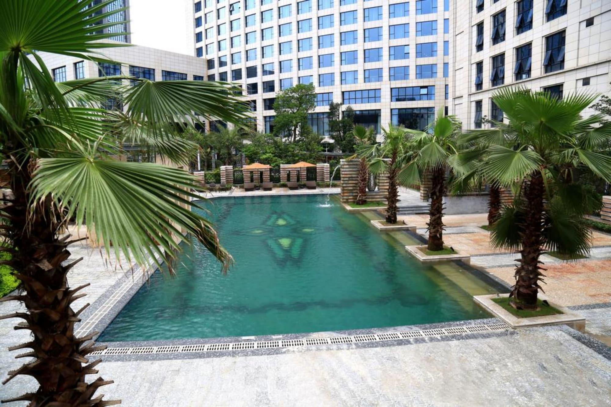 Guangzhou ChangFeng Gloria Plaza Hotel Esterno foto
