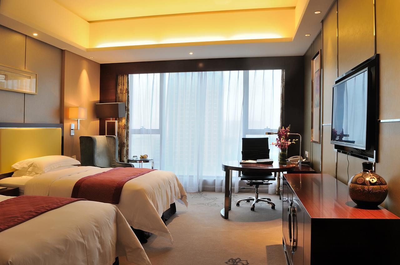 Guangzhou ChangFeng Gloria Plaza Hotel Esterno foto