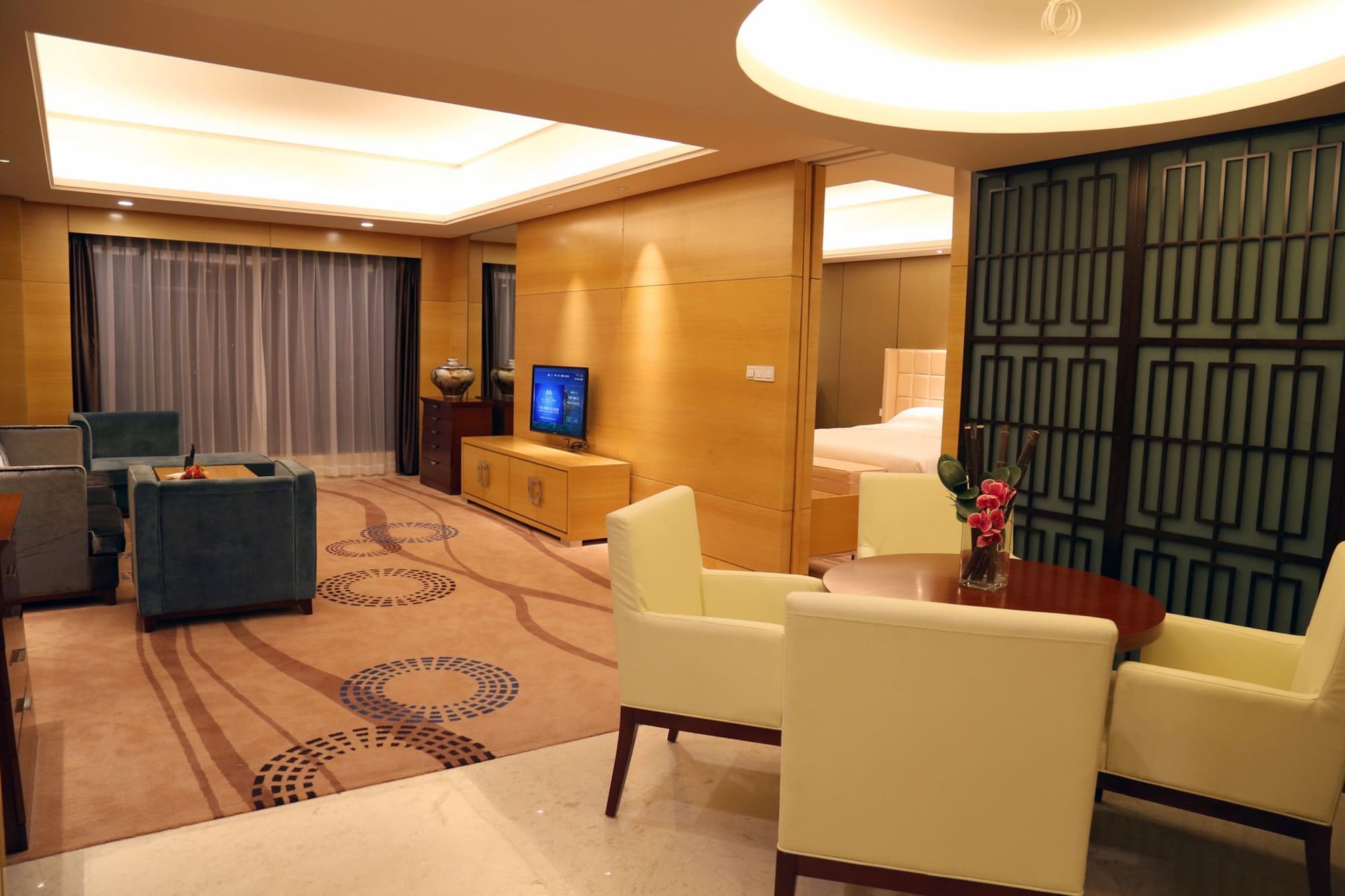 Guangzhou ChangFeng Gloria Plaza Hotel Esterno foto